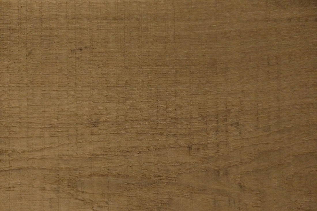 Spotlighting Oak: Timeless Warmth in Every Piece